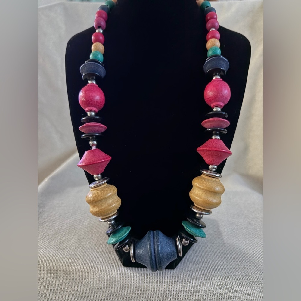 Colorful Multi-Bead Women’s Statement Necklace - Pink, Gold, Teal, Navy